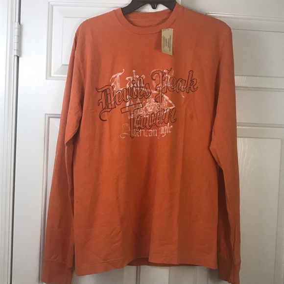 American Eagle Outfitters Other - NWT American Eagle graphic shirt small